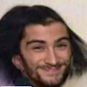 Meet your Posher, Chloe